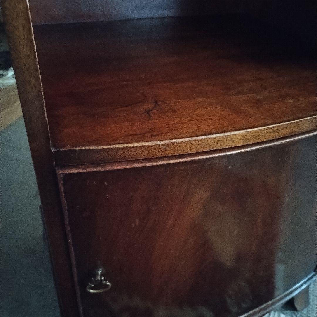 アンティーク　サイドキャビネット