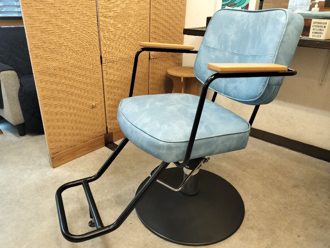 マテリ　スタイリングチェア　セット椅子
