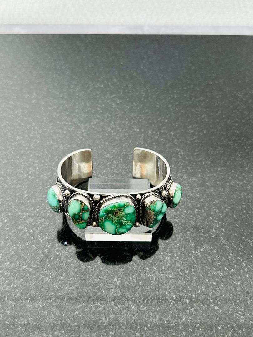 NAVAJO ナバホ Andy  パイロットターコイズ5石 シルバーバングル