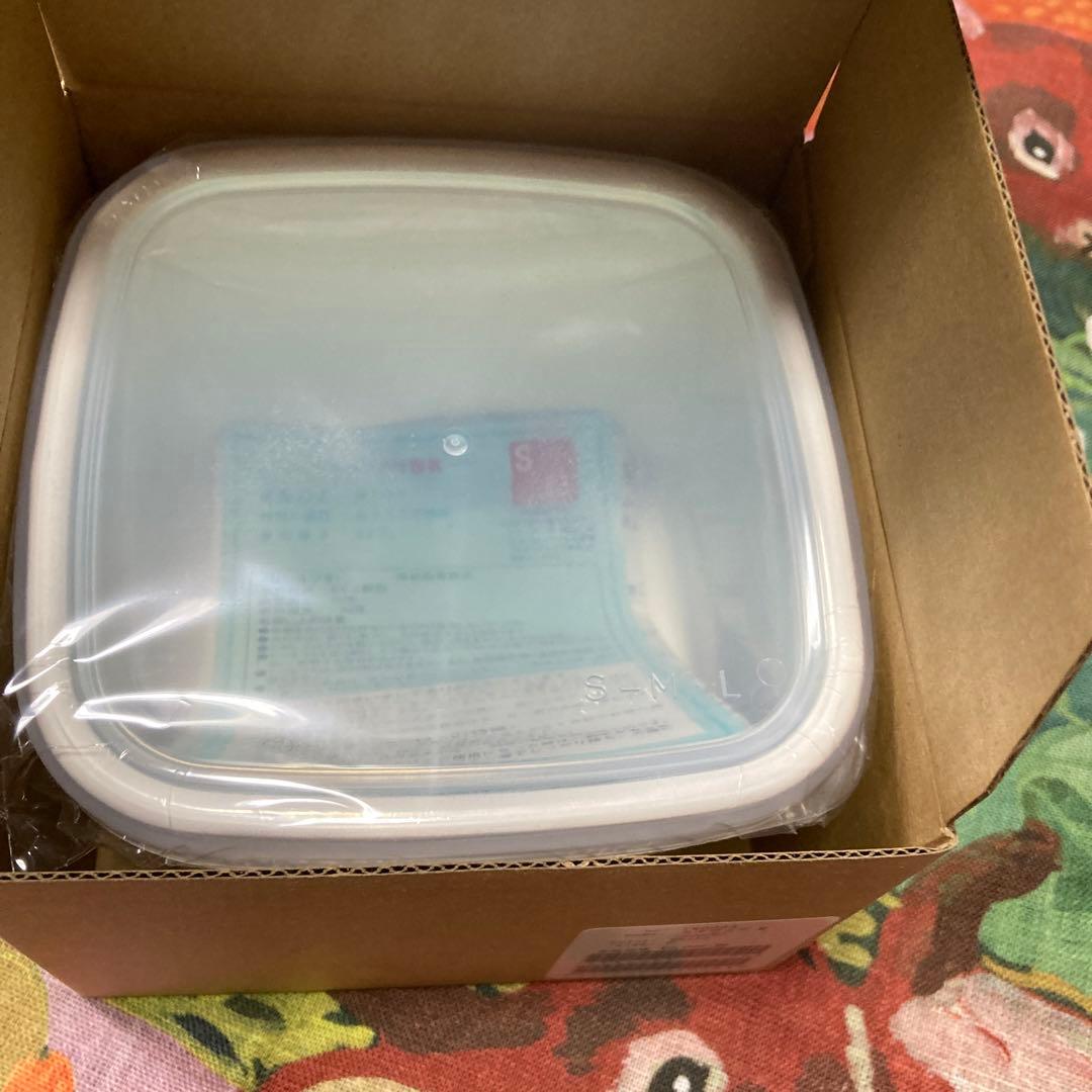 (新品・貴重)ミナペルホネン容器