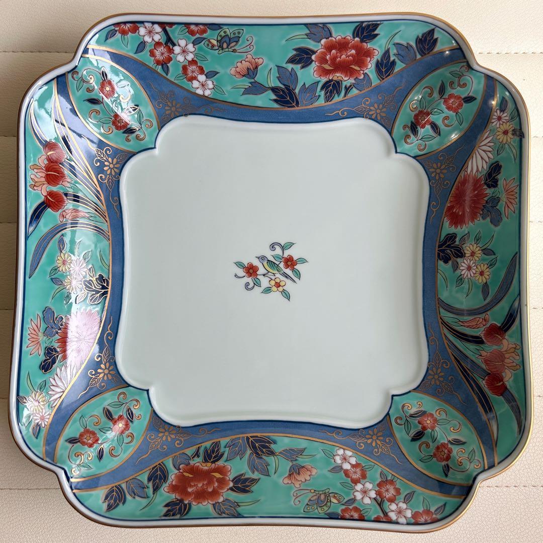 有田焼　弥左衛門窯　大皿　金彩古伊万里　角鉢　盛皿　飾り皿　色絵　和食器　お正月