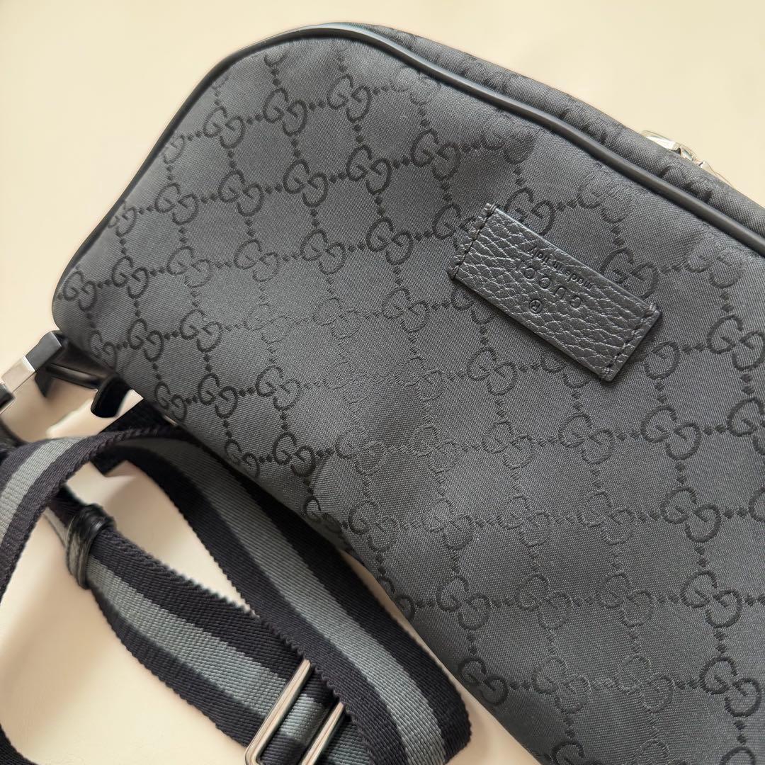 GUCCI グッチ GGキャンバス スリングバッグ ボディバッグ ブラック 黒