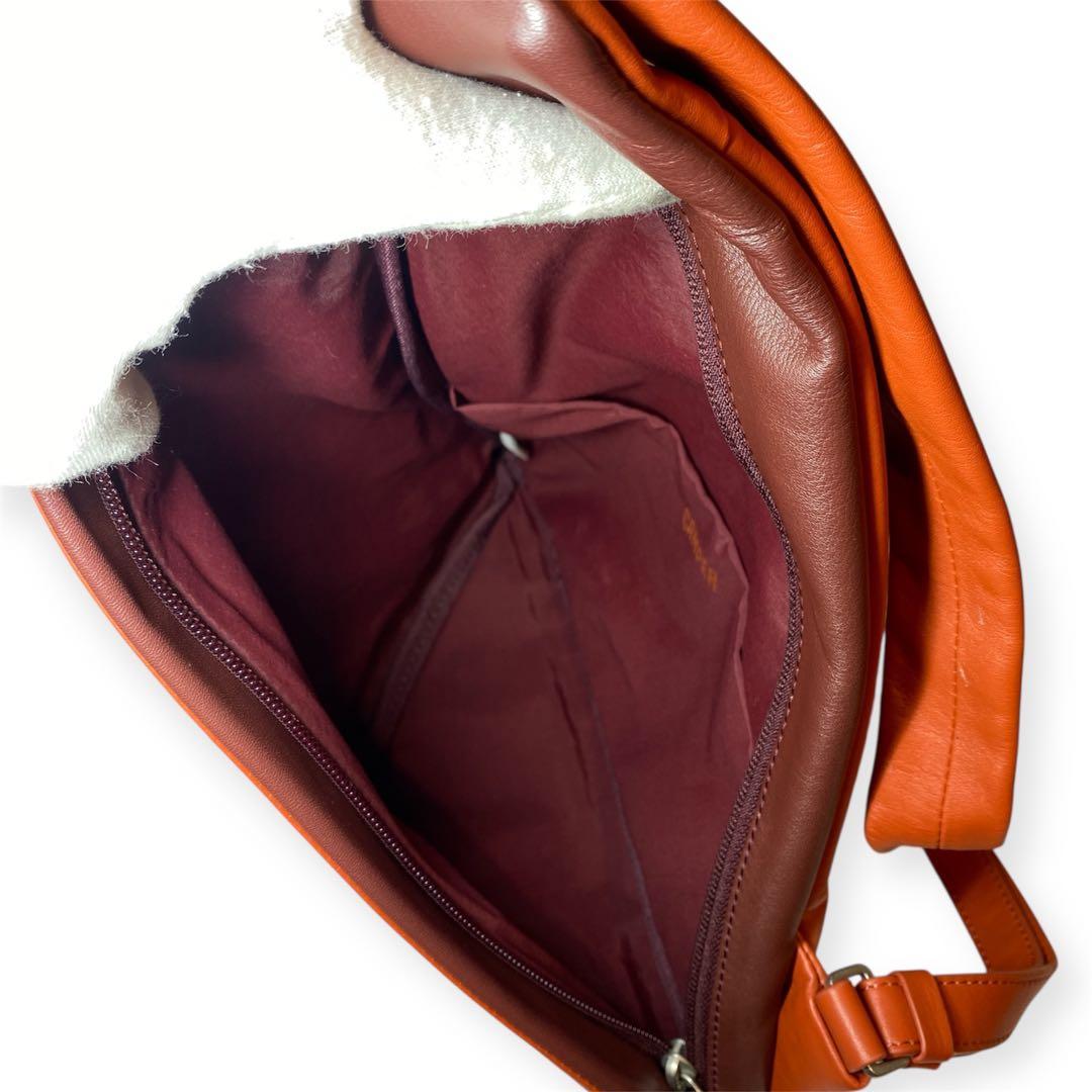 【未使用 70%OFF‼︎】CAMPER カンペール オレンジ レッド系 リュック