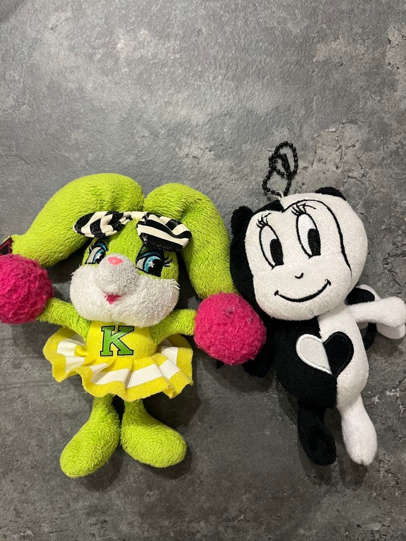 西野カナ カナやん ラビル カナラビ キーホルダー マスコット