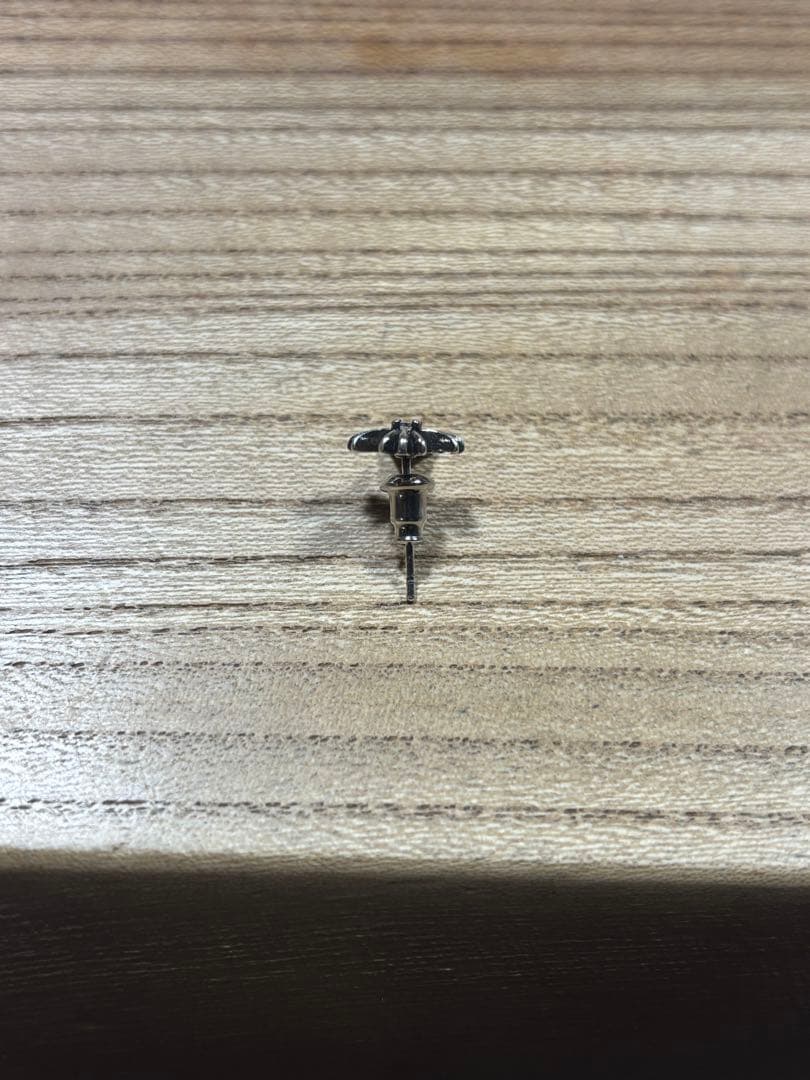 中古 美品 正規 クロムハーツ 王道 クロス スタッド ピアス