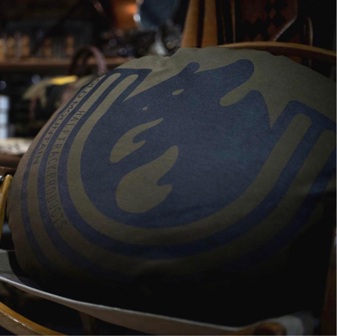 【OLD MOUNTAIN】新品2022verノンスリープクッション65cm