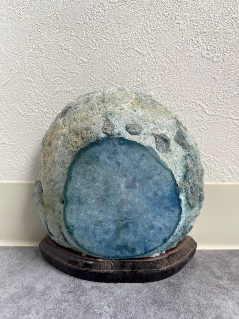 青色アゲート置物 木製台座付き