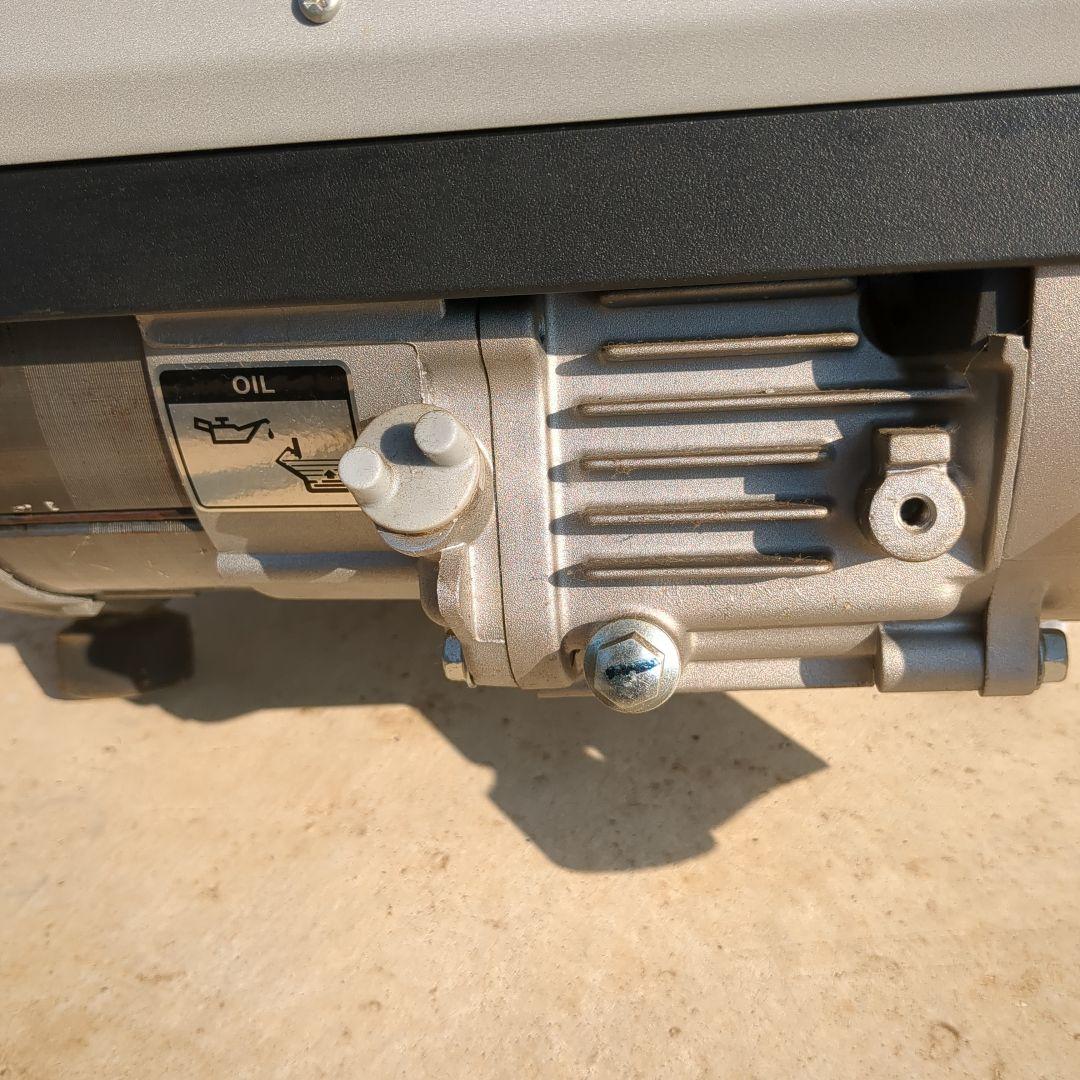 【新品】YAMAHA 50Hz 700VA （EF900FW）