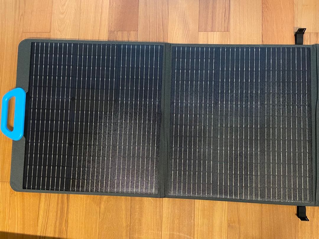 【美品】ブルーティ(BLUETTI)　ソーラーパネル　ＰＶ２００