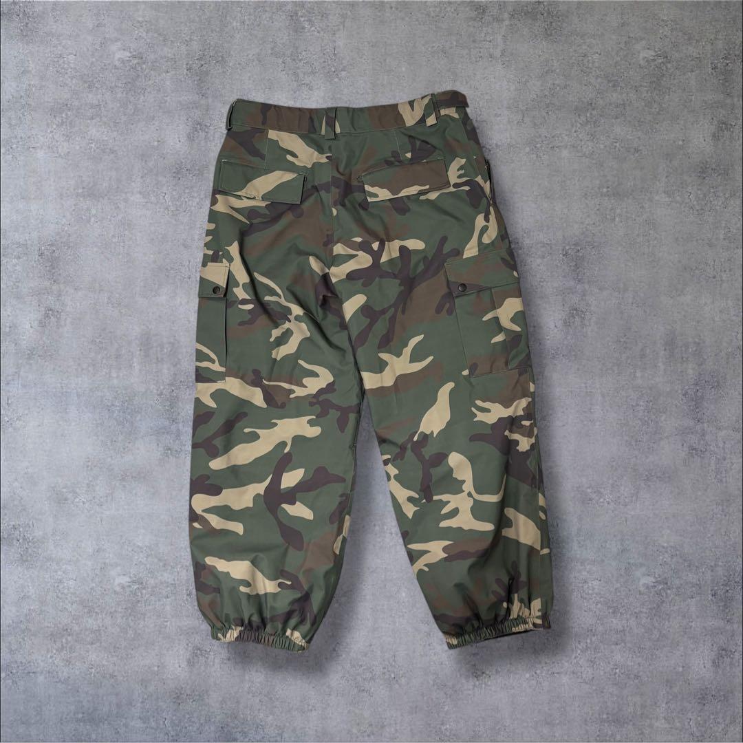 ノマディック NOMADIK スノーボードウェア 上下セット L カモフラ