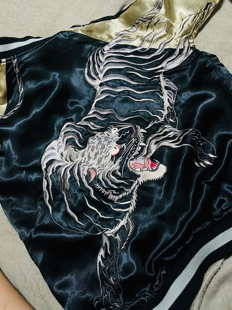 SATORI 虎 日本限定 ２面用 日本限定 スカジャン unisex レーヨン