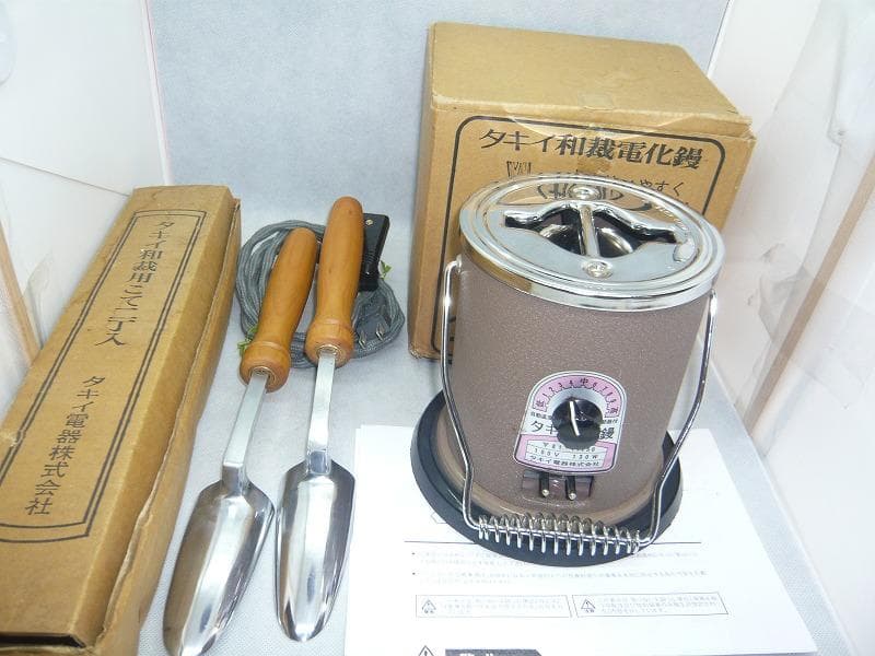 新品完全未使用品　 タキイ和裁電化鏝 和裁コテ　和裁こて　鏝２本付