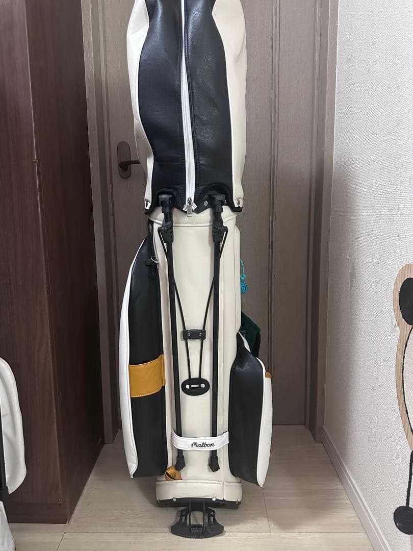 UNDEFEATED &Mallon ゴルフバッグ