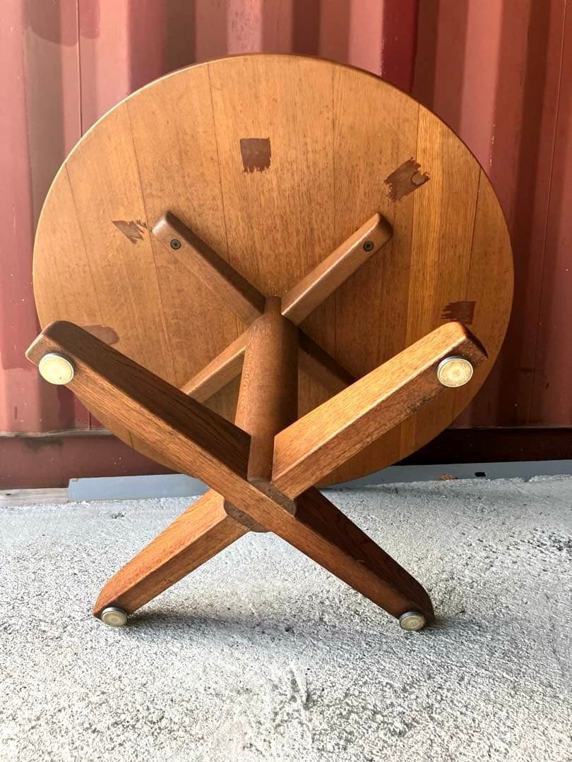 ヴィンテージ　無垢材ラウンドテーブル