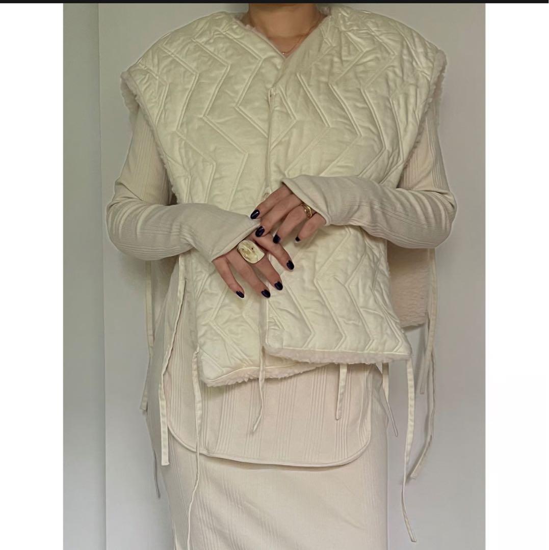 【ミモザ】muuet 完売品　ミュエット　 キルティング　ベスト