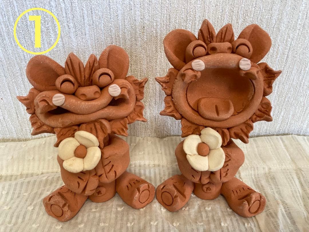 シーサー　御守り　魔除け　厄除け　笑顔　ニコニコ　花シーサー　陶器　やちむん沖縄