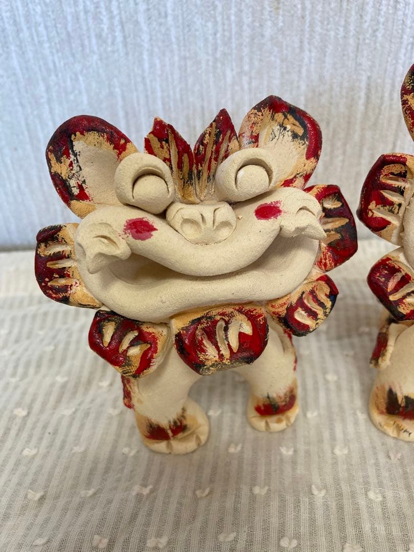 シーサー　御守り　魔除け　厄除け　笑顔　ニコニコ　花シーサー　陶器　やちむん沖縄