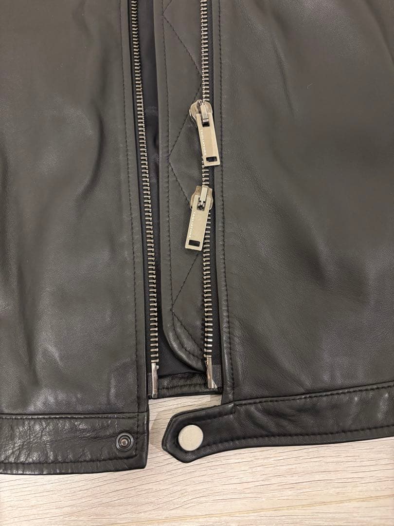 【美品 | 着用4回のみ】TAGLIATORE 46 秋冬 ライダース 黒 本革