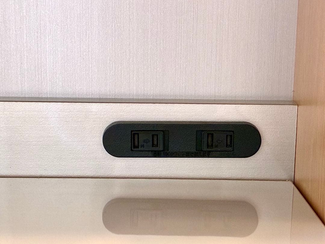 ウニコ　ヒュッテ　キッチンカウンター　レンジ台　キッチン収納　食器棚