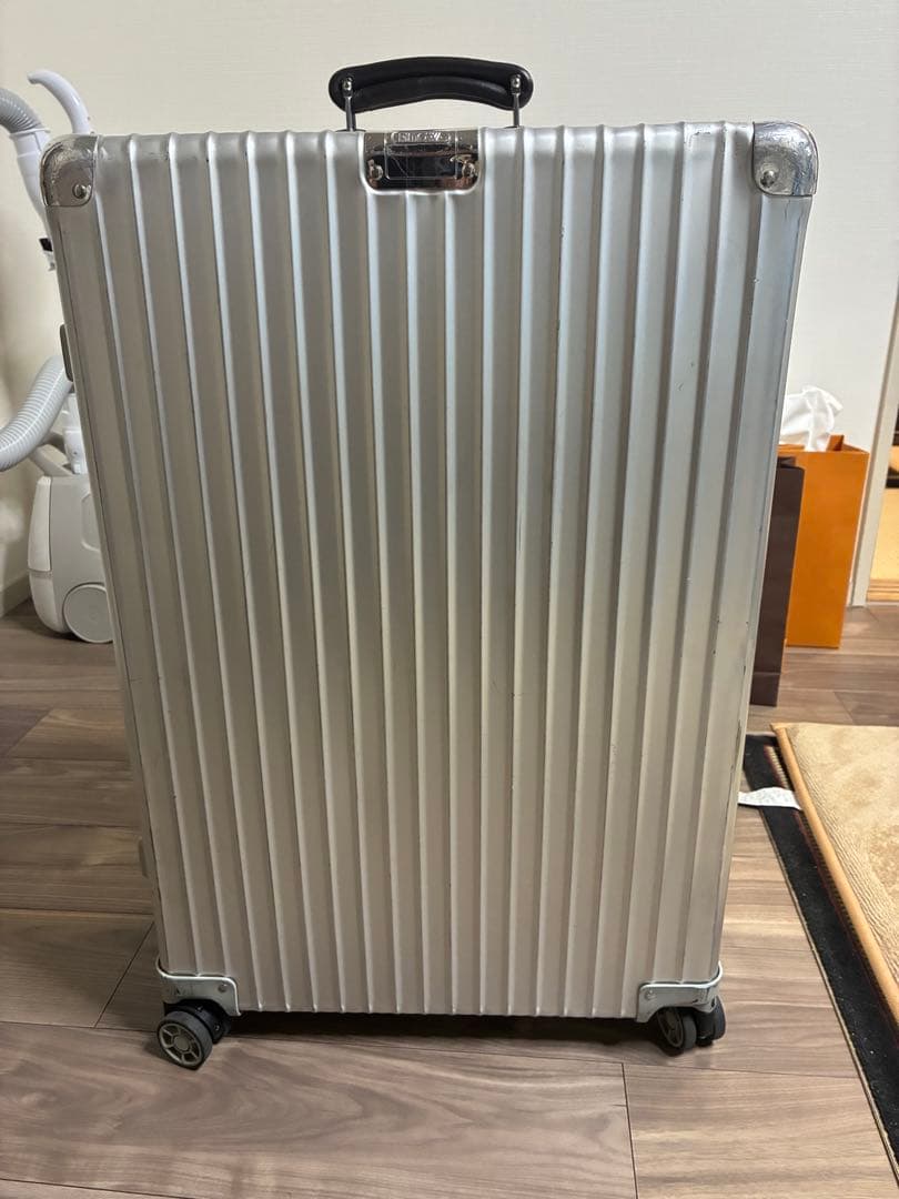 リモワ　クラシックフライト974.70 78ℓキャリーケース TSAロック付き