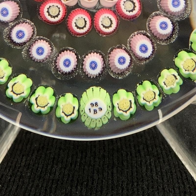 1989 バカラ クリスタル ペーパーウェイト 千の花 ミルフィオリ