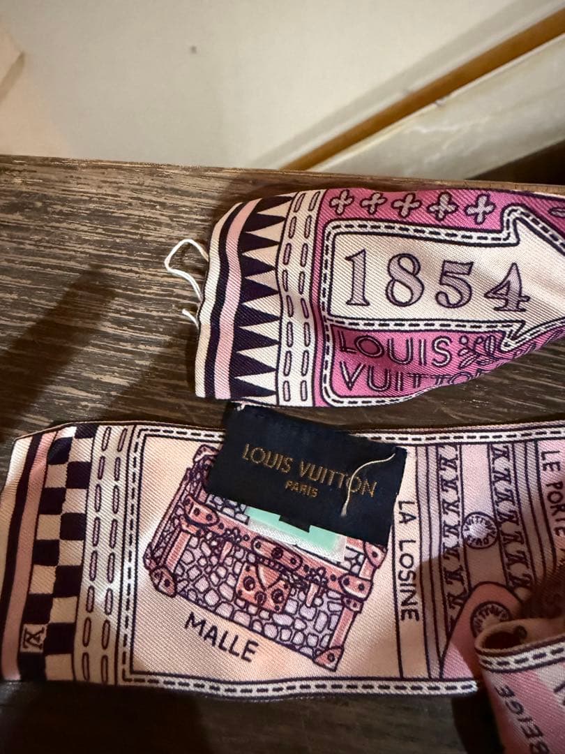 Louis Vuitton スカーフ