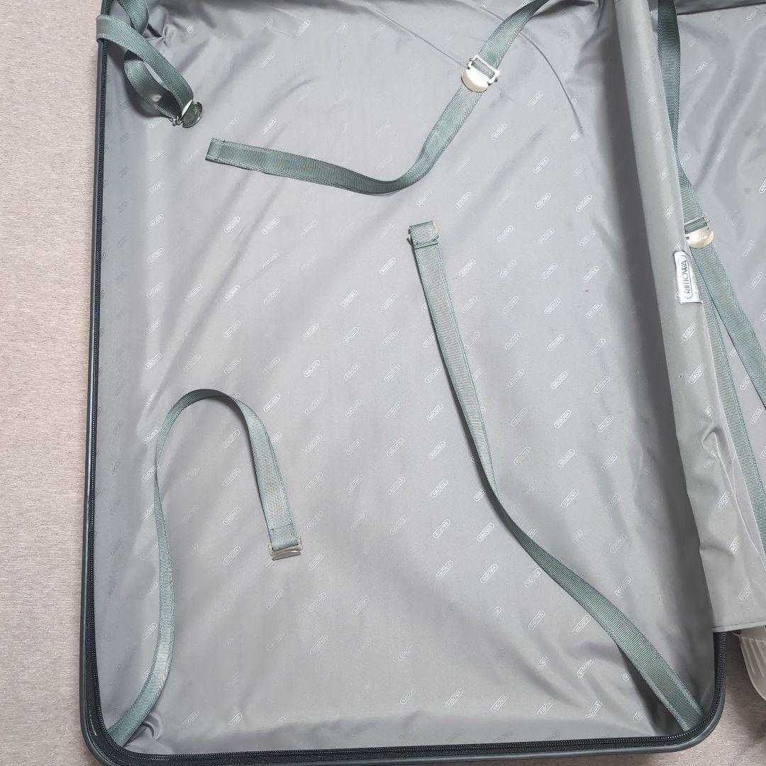 リモワスーツケース