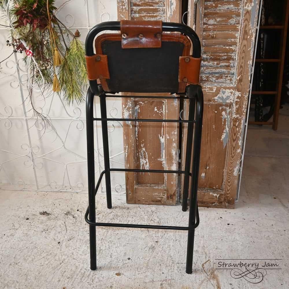 L3710-74-1 英国ヴィンテージ レザー ハイチェア カウンターチェア