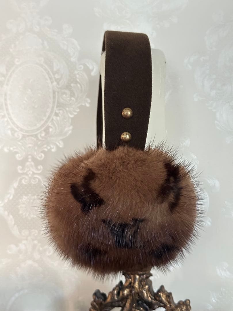 I　ルイヴィトン　LOUIS VUITTON ミンク　イヤーマフ