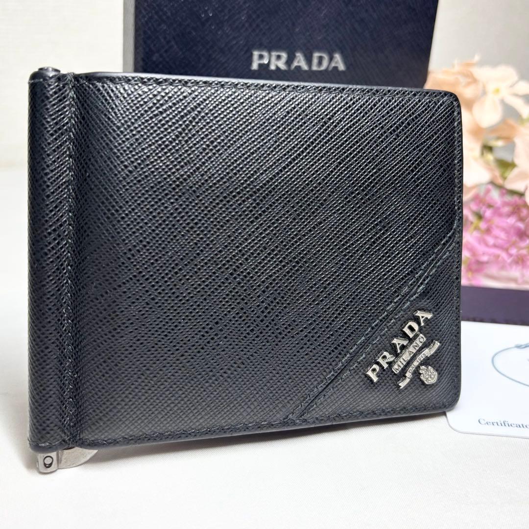 【未使用級】　PRADA マネークリップ　カードケース　メタルロゴ　サフィアーノ