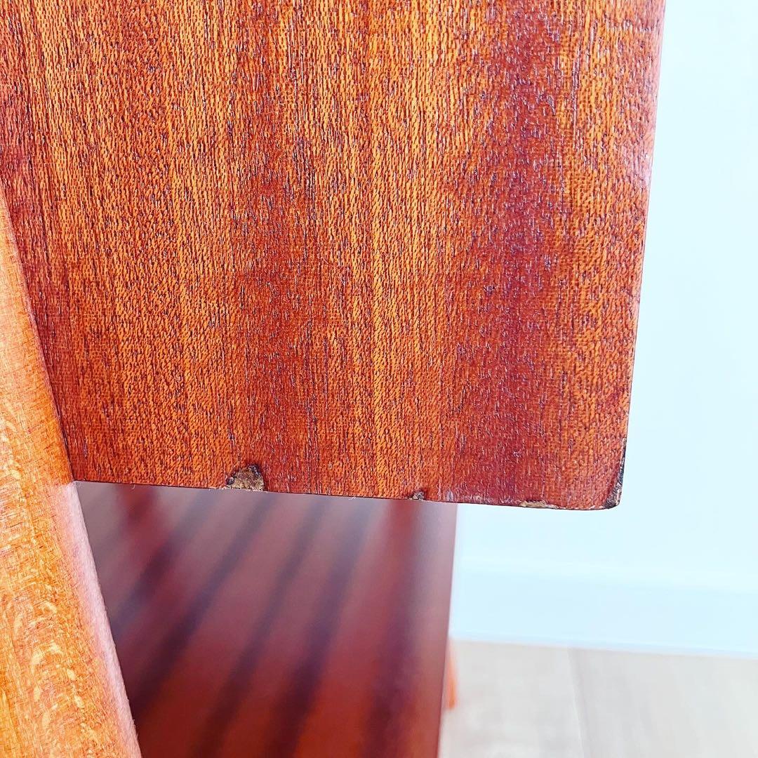 ベッドサイドテーブル　北欧ビンテージ　スウェーデン　スモールチェスト　蚤の市