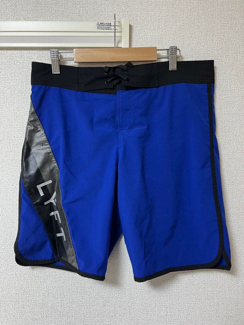 【LYFT】青 水着 サイドロゴ付き