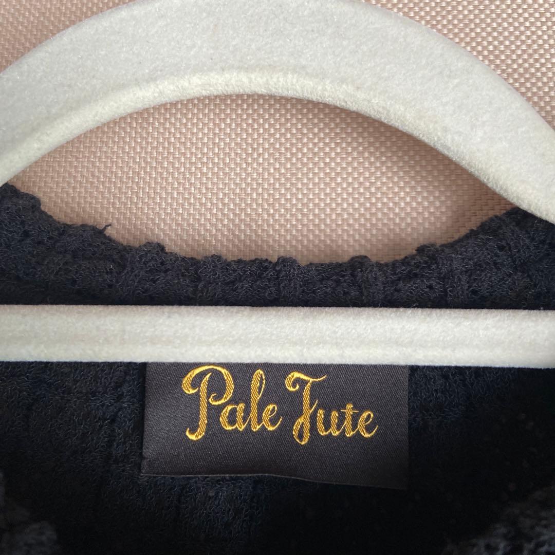 石田ゆりこ着用・Pale Jute cardigan