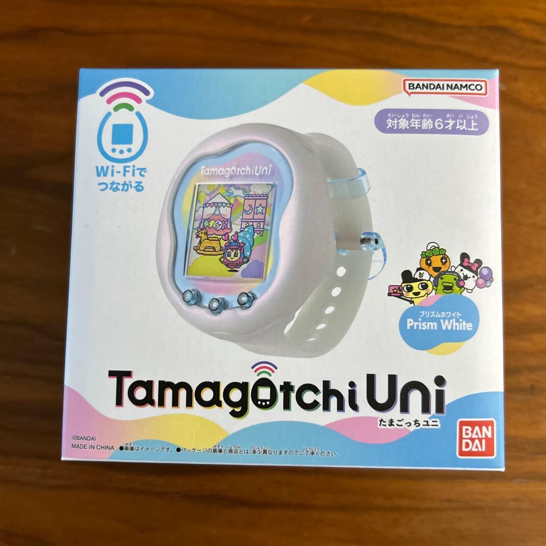 Tamagotchi Uni プリズムホワイト