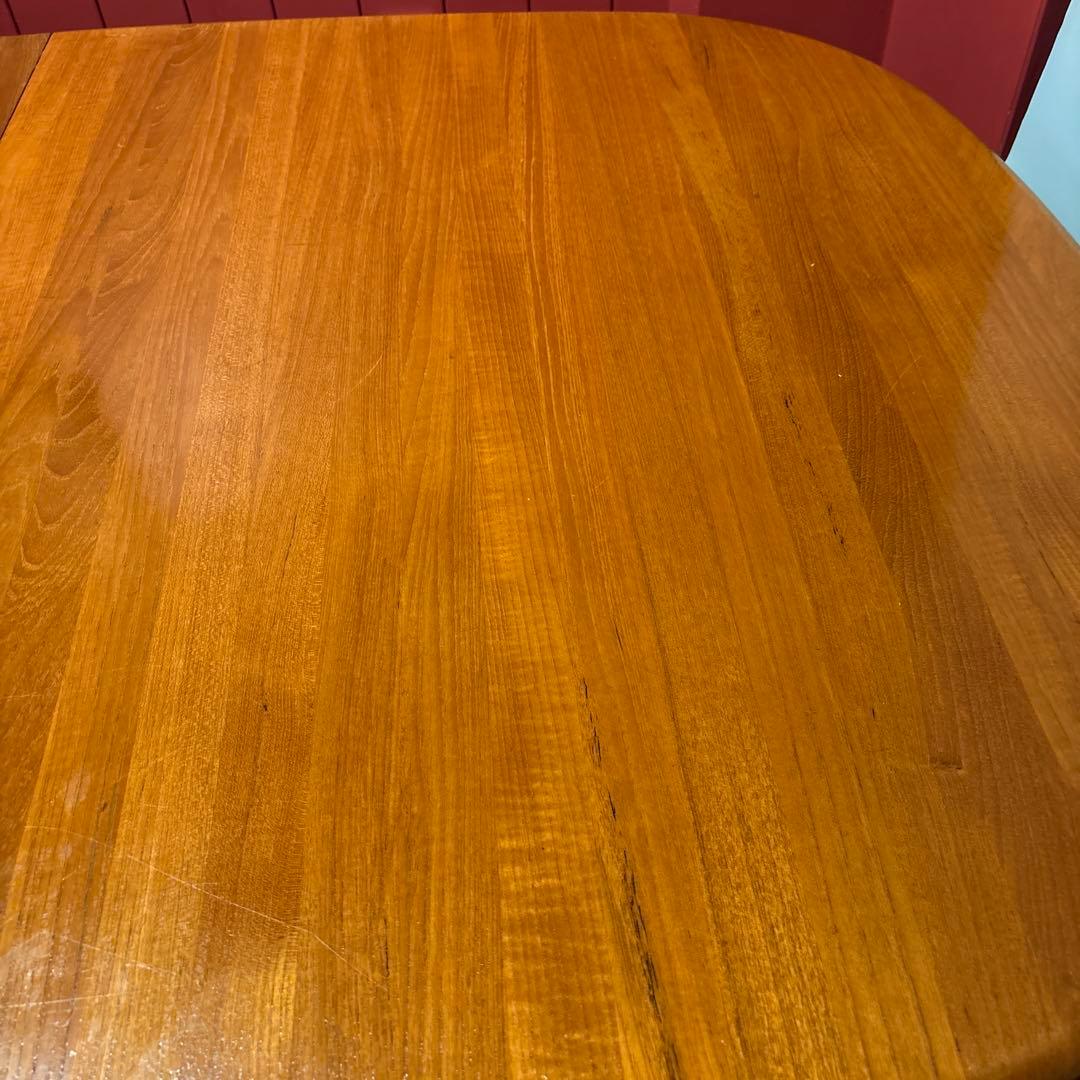 楕円形木製テーブル 伸縮機能付き