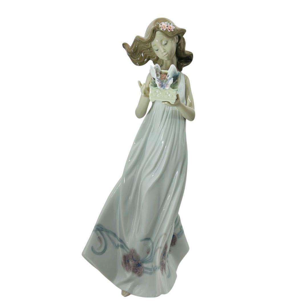 リヤドロ LLADRO 私の宝もの 6777 箱付 フィギュリン