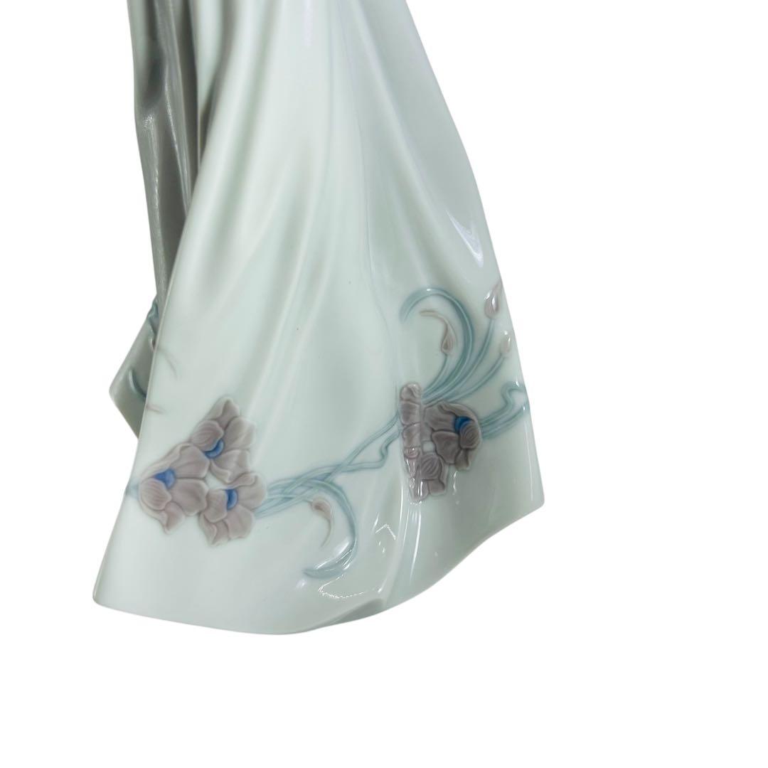 リヤドロ LLADRO 私の宝もの 6777 箱付 フィギュリン