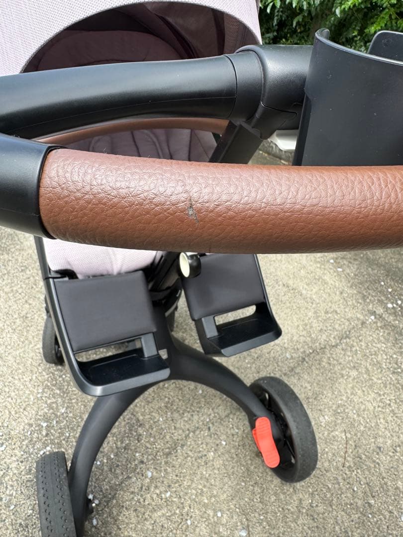 ベビーカー　ストッケエクスプローリー　xplory v6