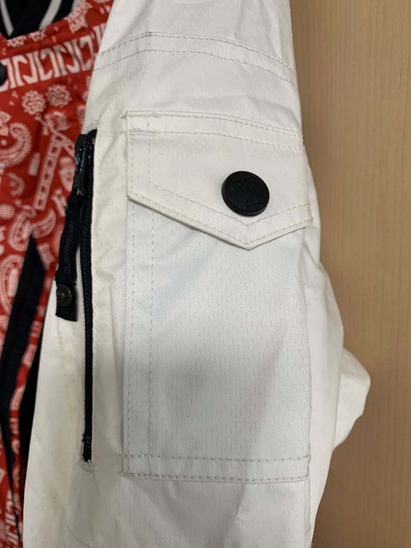 TECHNINE バンダナ柄 スタジャン スノーボードウェア XL