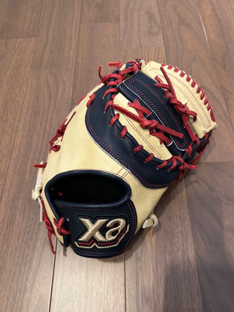 xanax 軟式グローブ クリーム/ネイビー