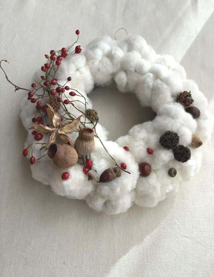 コットンフラワーのふわふわケーキリース