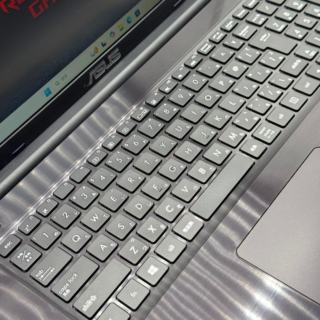 ASUSノートパソコン i7搭載 8GB 新品SSD256 17.3型 GPU有