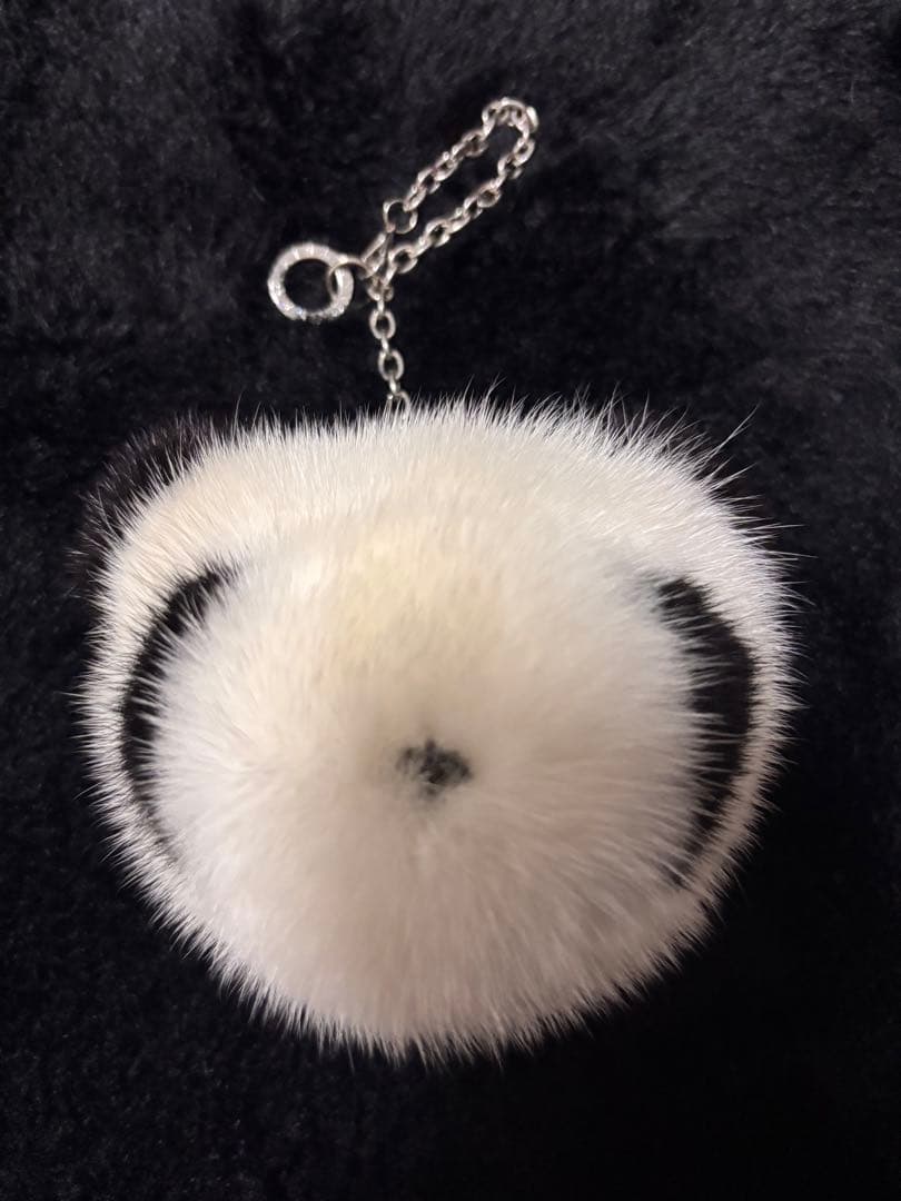 ANTEPRIMA パンダ型ミンクファーチャーム