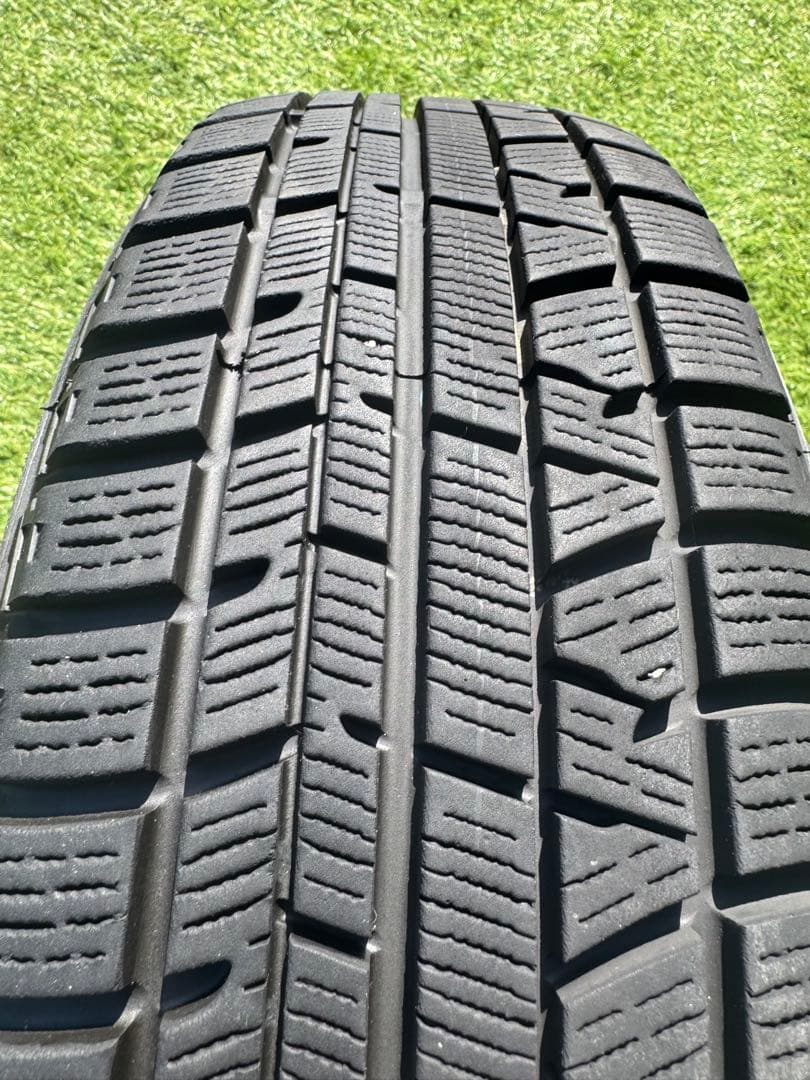 ホイール15インチ　スタッドレス　タイヤ 175/65r15 4本　セット