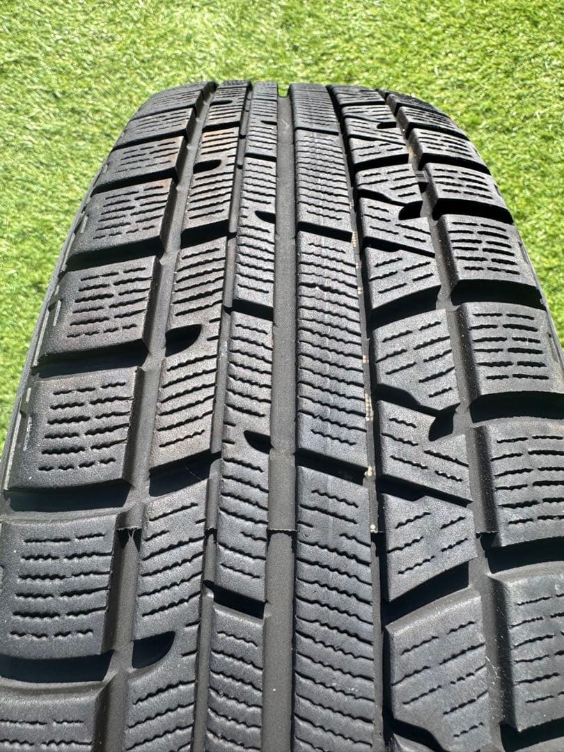 ホイール15インチ　スタッドレス　タイヤ 175/65r15 4本　セット