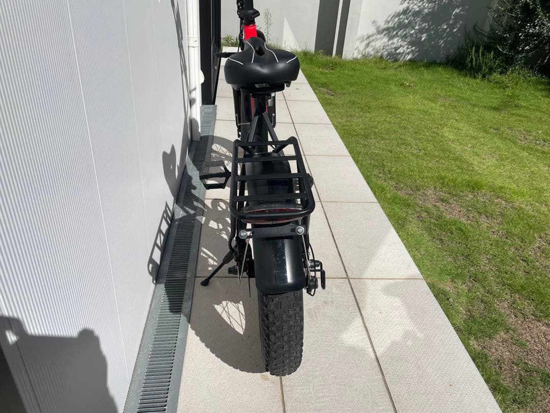 SUNPIE 電動アシスト自転車 折りたたみ式 電動自転車 走行少ない 黒/赤