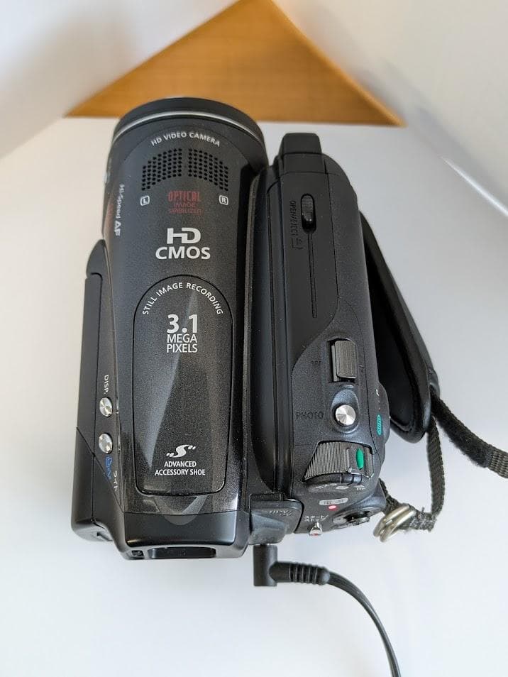 Canon iVIS HV30　キヤノンHDビデオカメラ　動作確認　付属品有