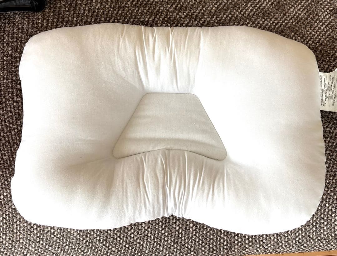 アメリカ製　医療用　枕　ほぼ新品⭐︎