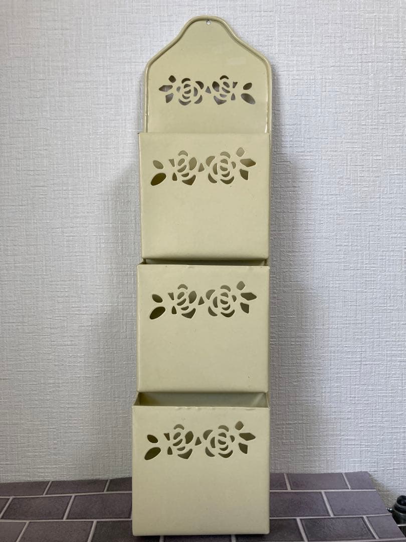 49.5cmx13cmx4.5cm 　アイアン レターラック　新品未使用