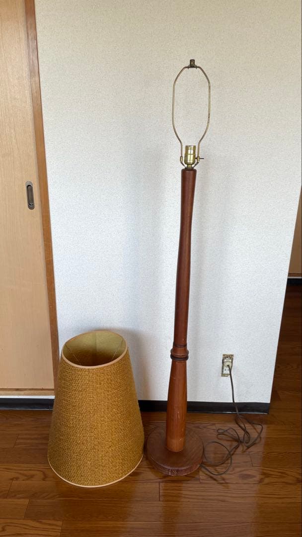 【最終値下げ】 ヴィンテージ フロアランプ チーク材/フロアライト 照明